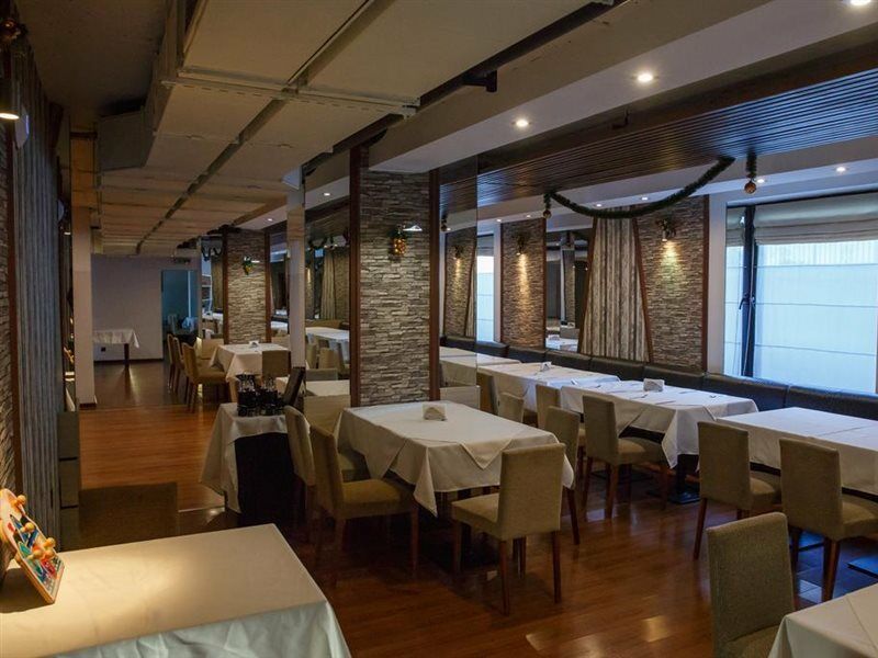 Riverside Boutique Hotel 반스코 외부 사진